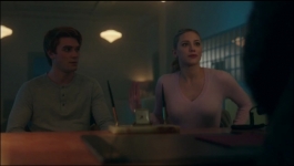 Riverdale US - Season 02 Episode 09